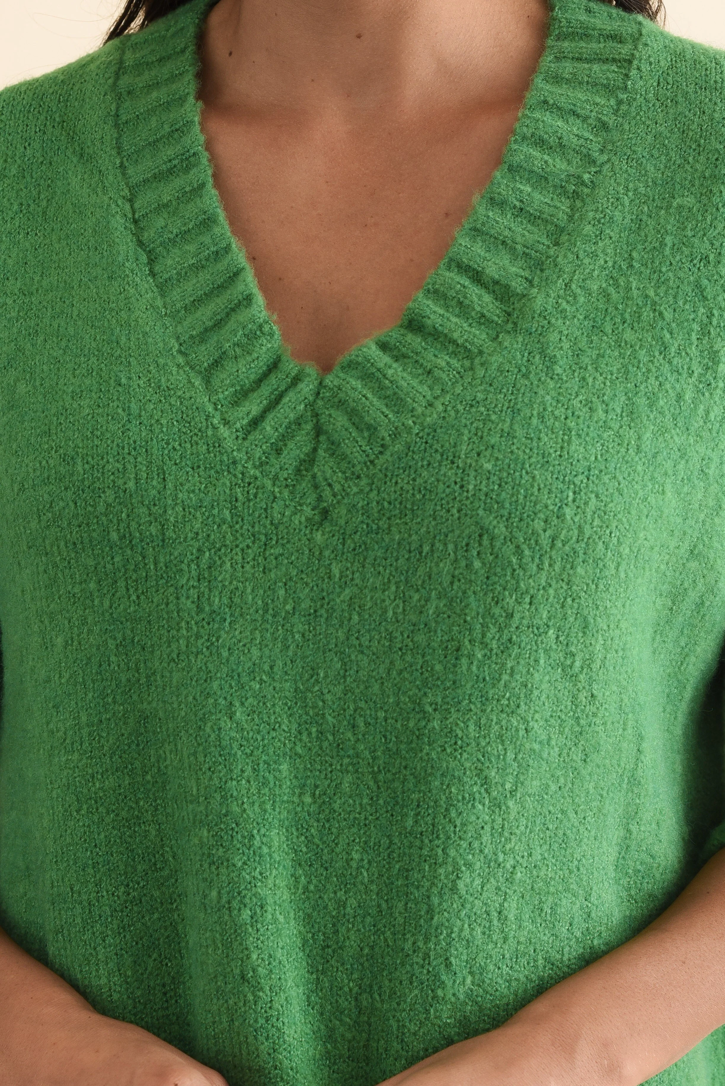 Brilla Green V Neck Sweater - Image 5