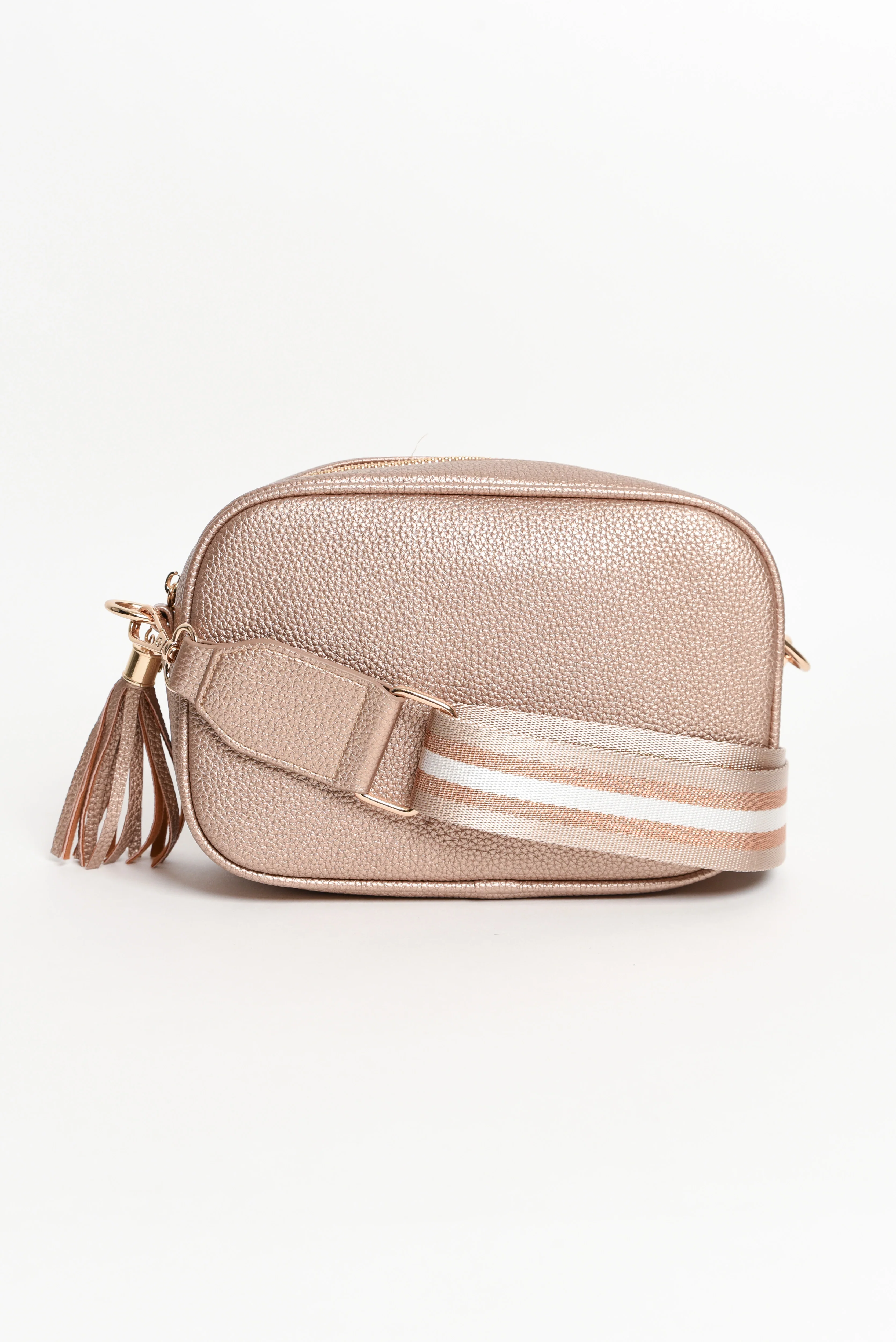 Facebook | Top 3 Travel Essentials
