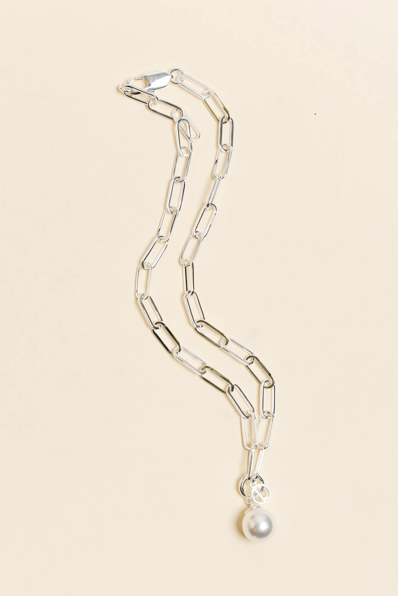 Hayley Silver Pearl Pendant Necklace