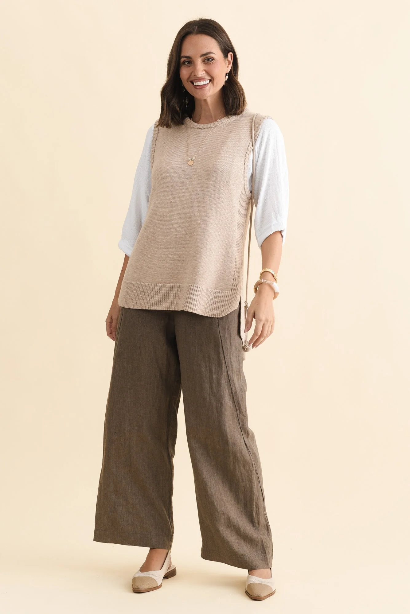 Laurell Beige Knit Crewneck Vest - Image 2
